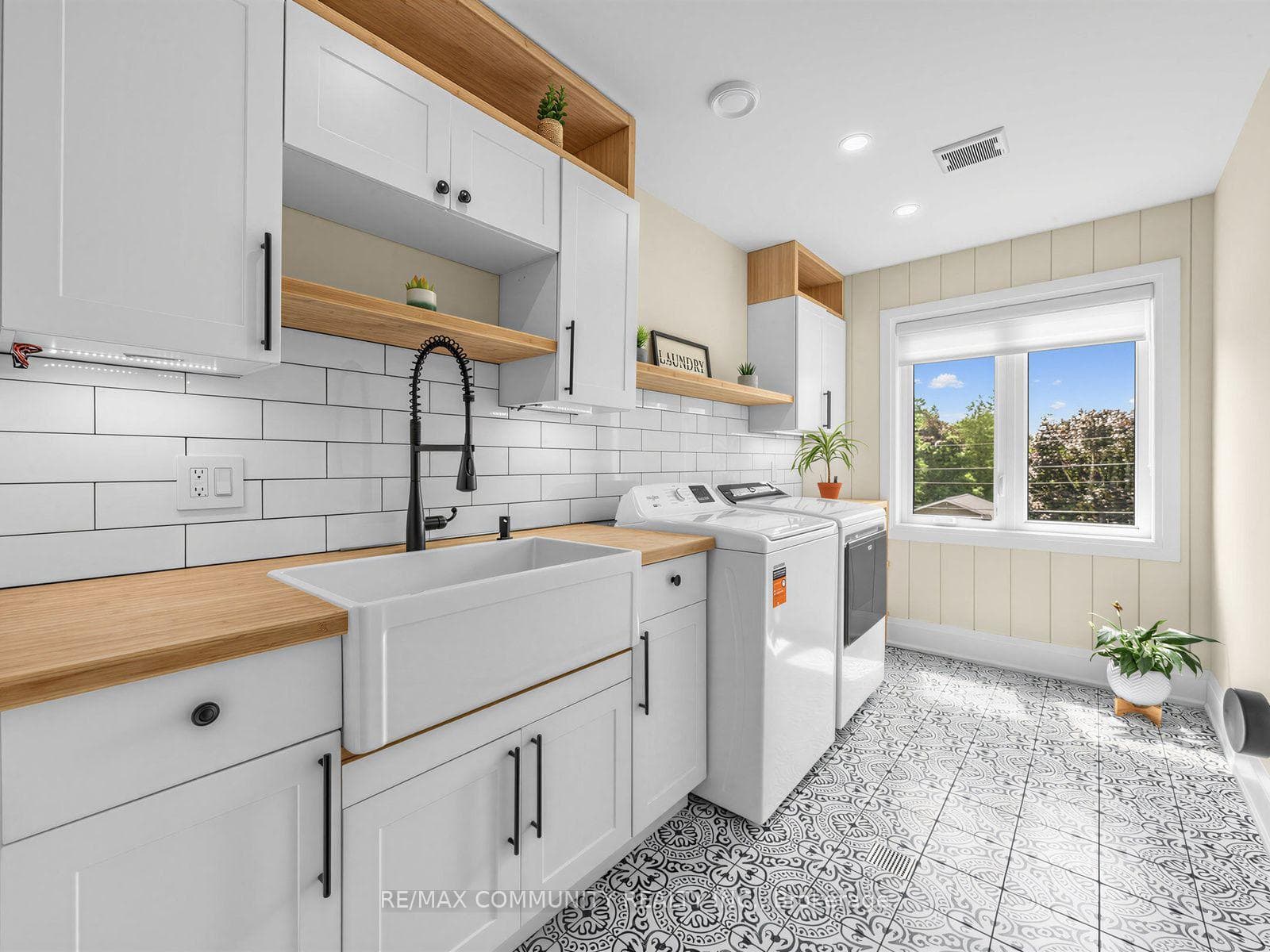 38 Robmar Street photo 18