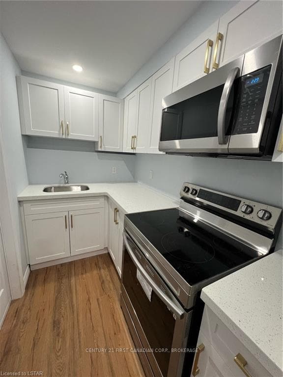 2528 HOLBROOK Drive Unit lower photo 13