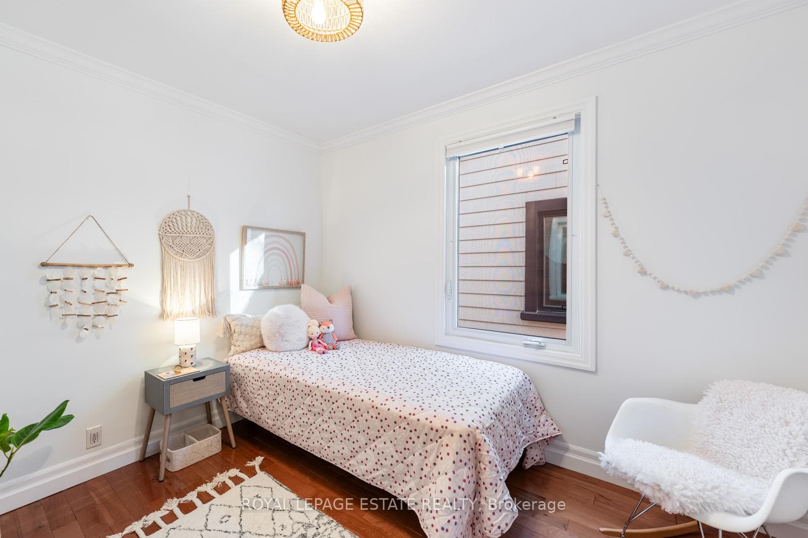274 Bingham Avenue photo 18