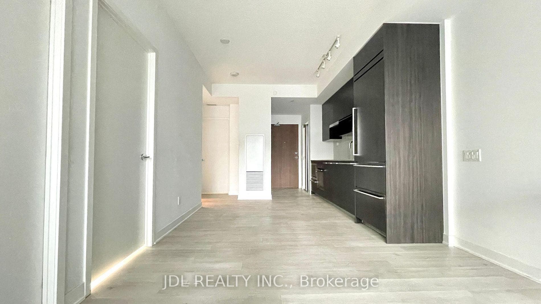 90 Queens Wharf Road Unit 310 photo 4