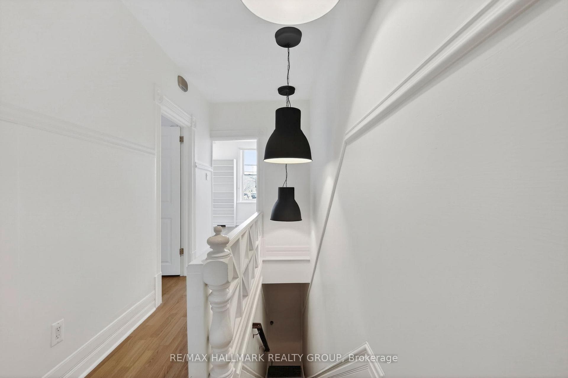 380 Booth Street photo 13