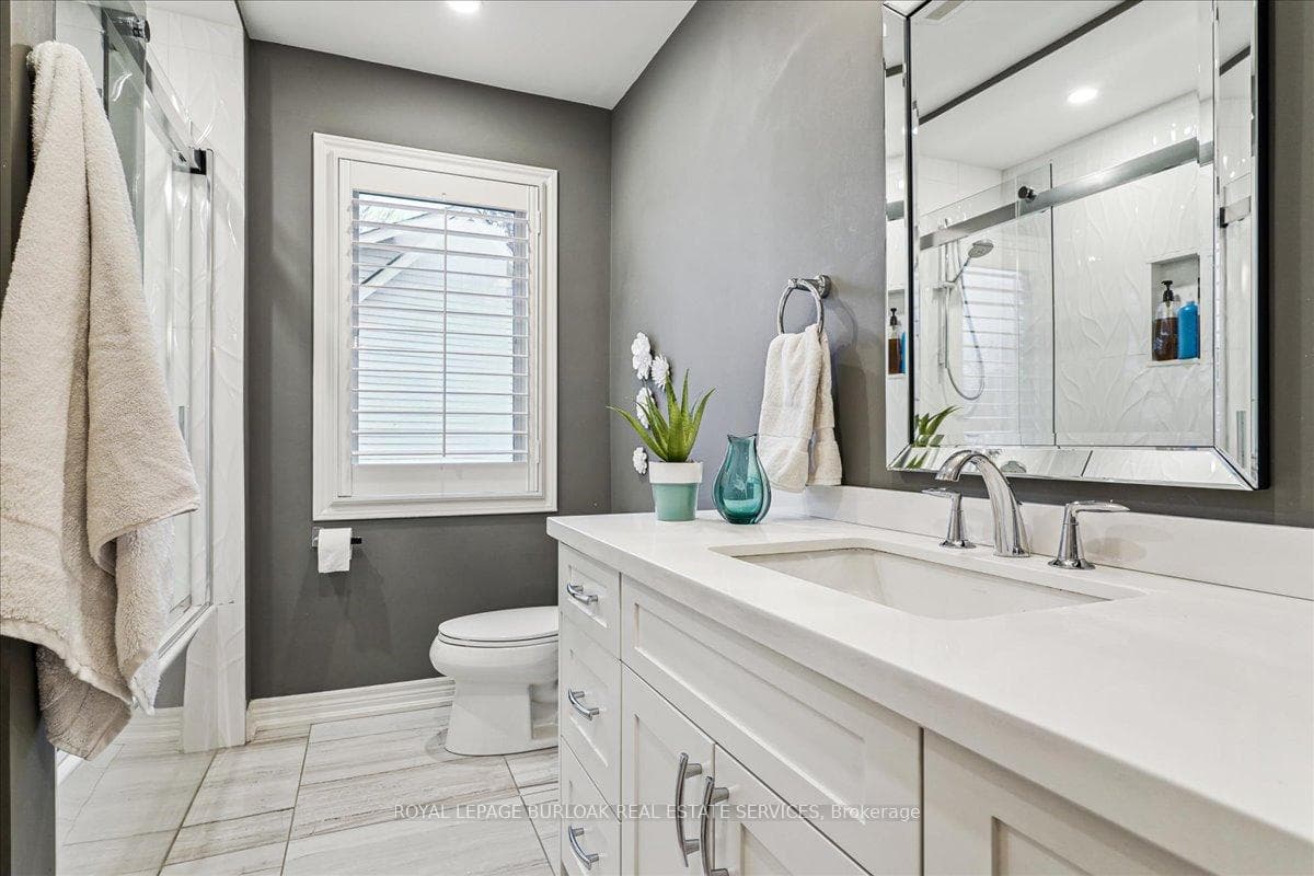 89 Stonegate Drive photo 22