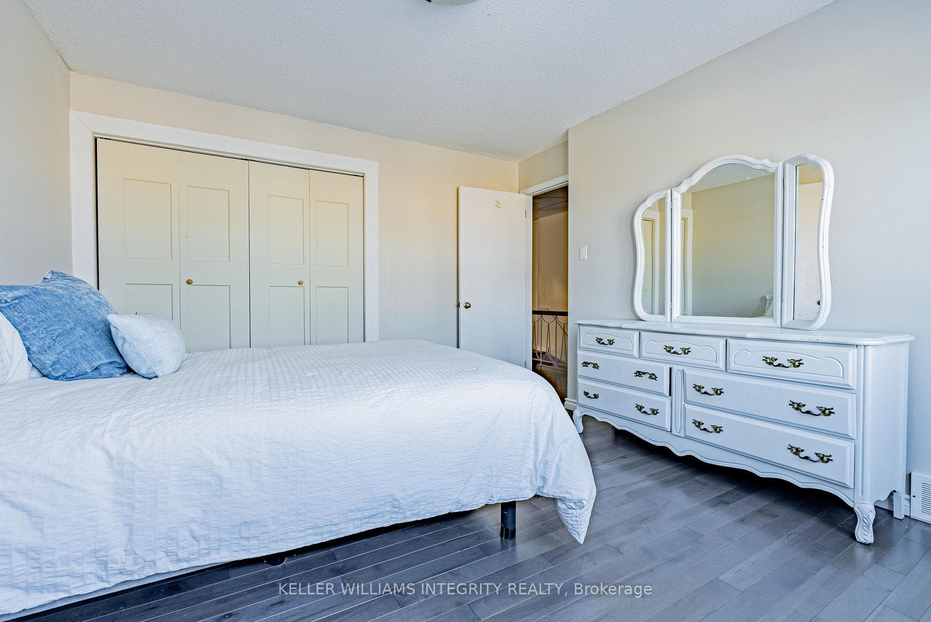 120 Craig Henry Drive photo 17