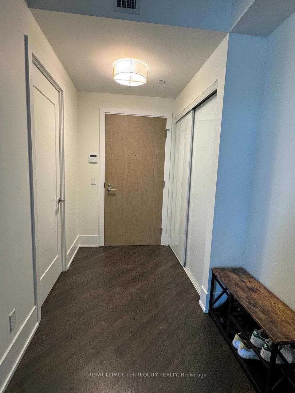1 Edgewater Drive Unit 307 photo 16