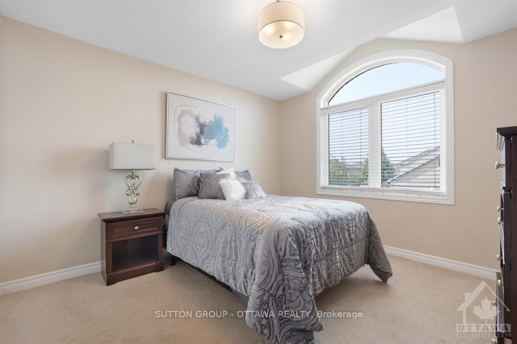 351 MIRABEAU Terrace photo 18