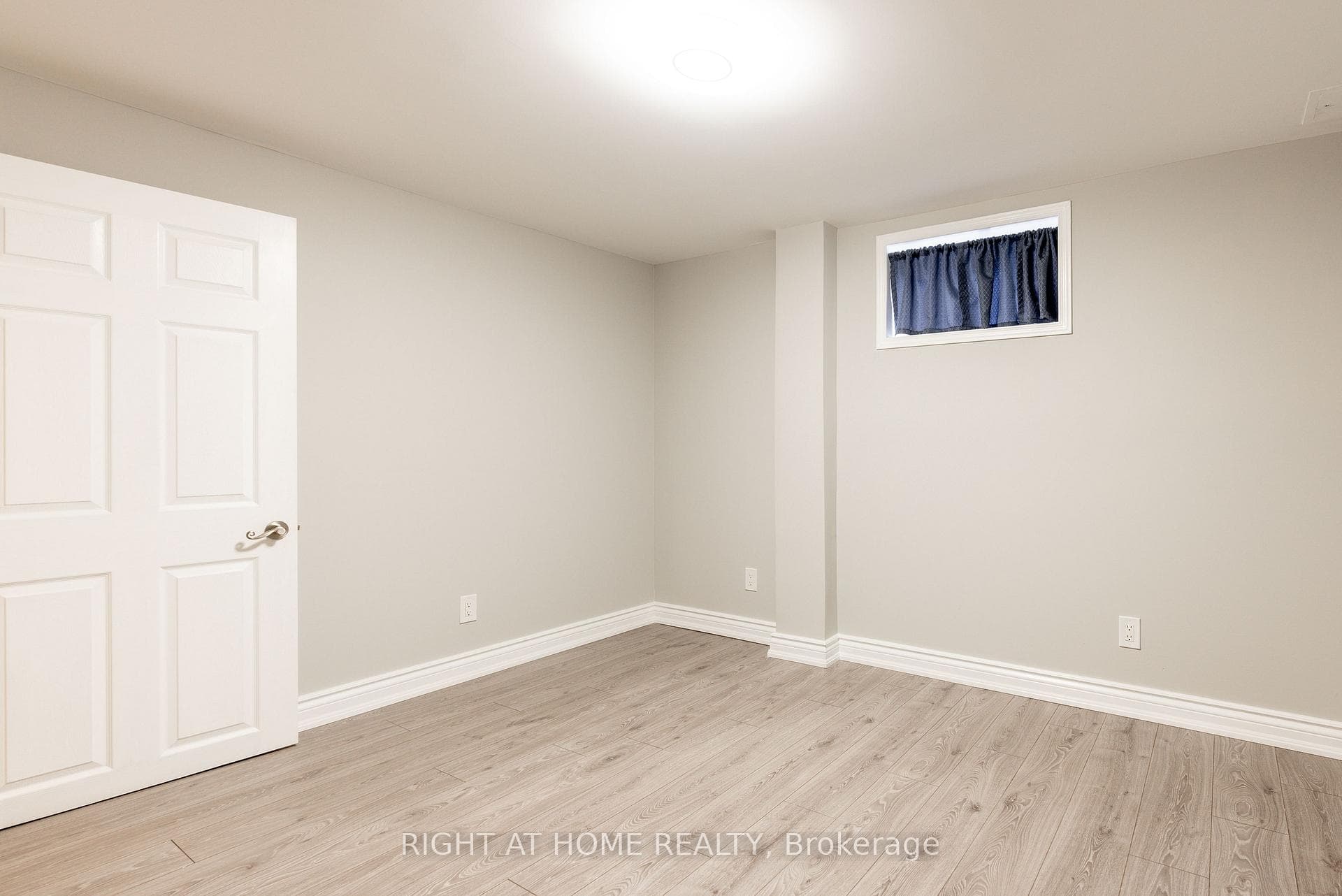 214 Kenilworth Avenue Unit Basement photo 7