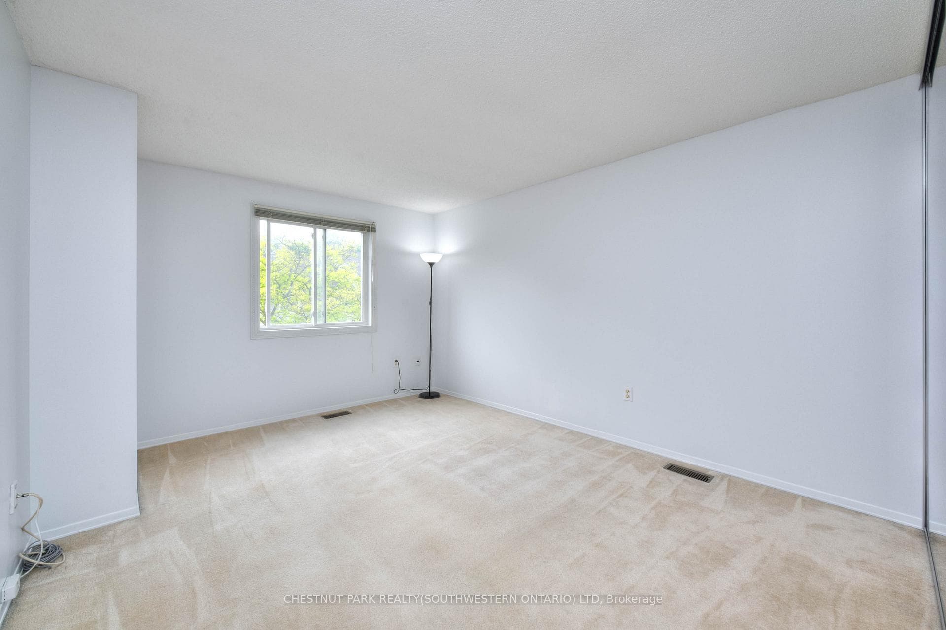365 Pioneer Drive Unit 7 photo 21