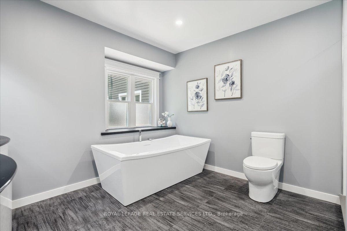 62 Windemere Road photo 20
