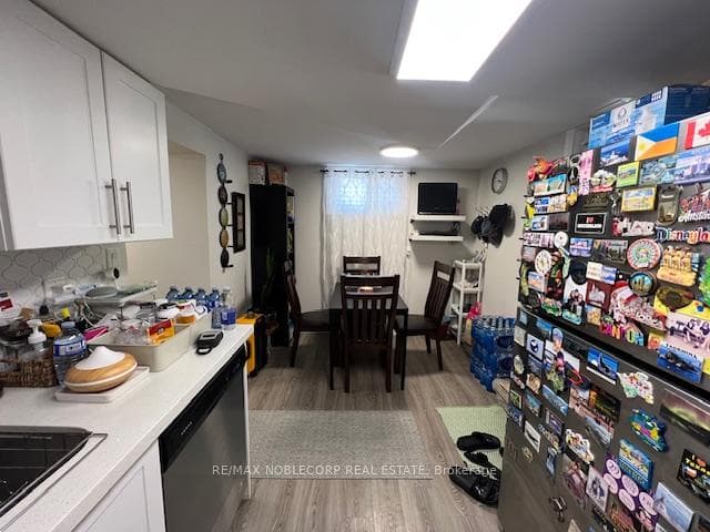 77 Eastlawn Street Unit Lower photo 8
