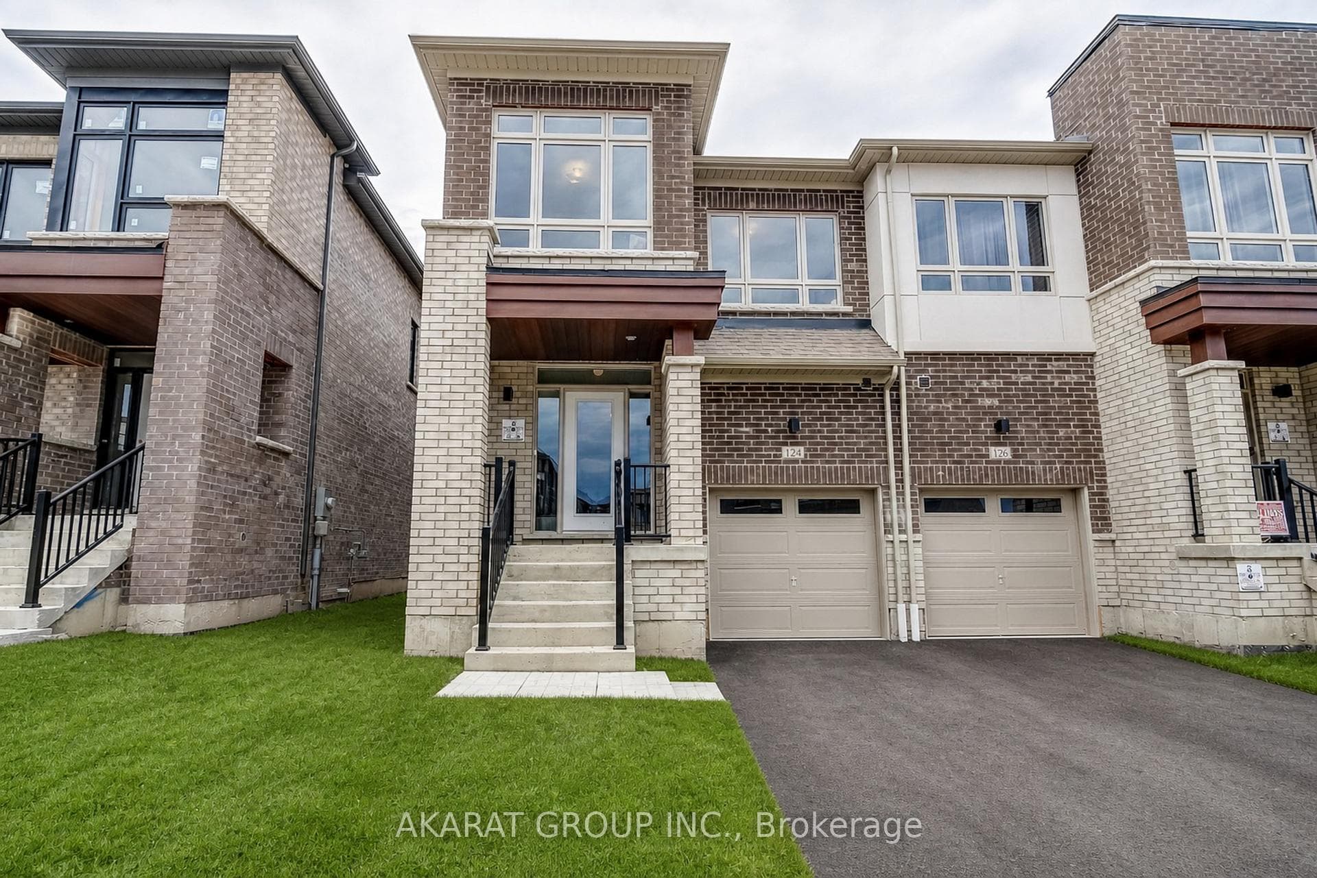 124 Armilia Place photo 30
