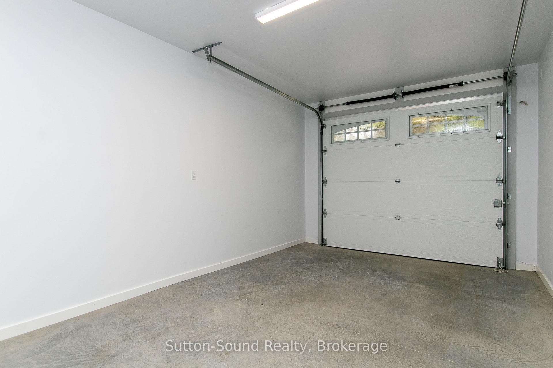 202 Queen Street Unit 5 photo 18