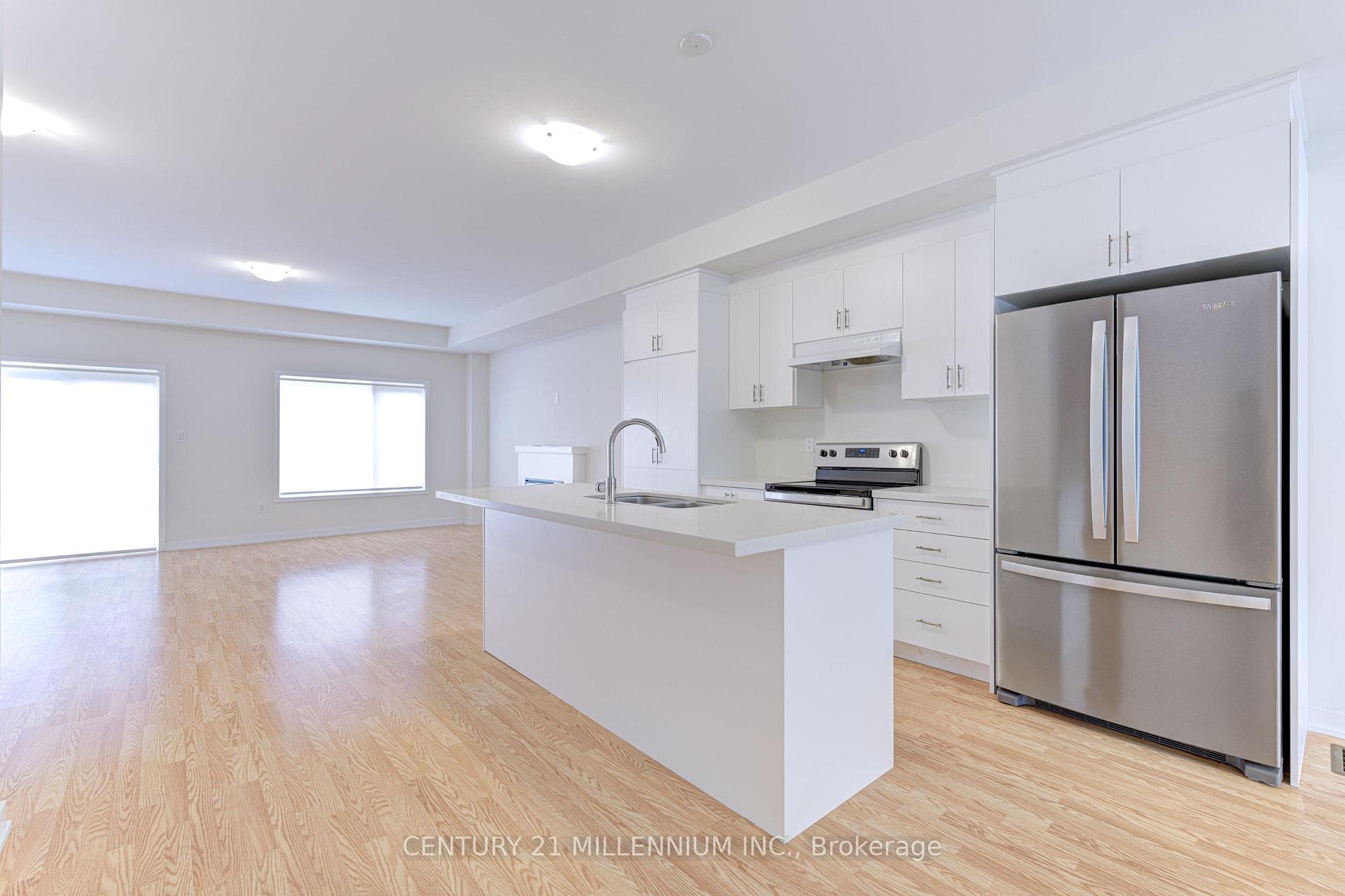 25 Lambert Lane photo 11