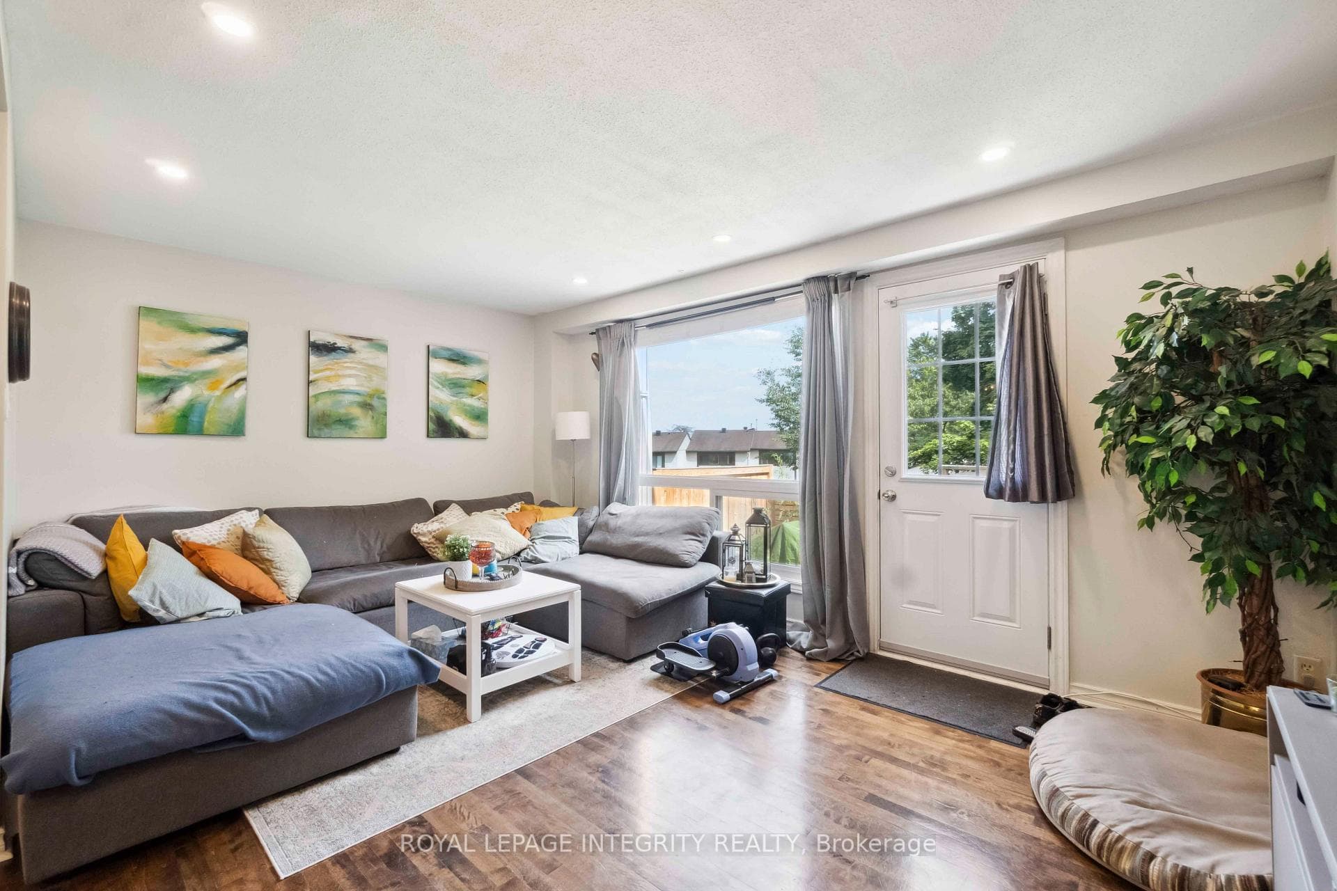 1248 Bethamy Lane photo 6
