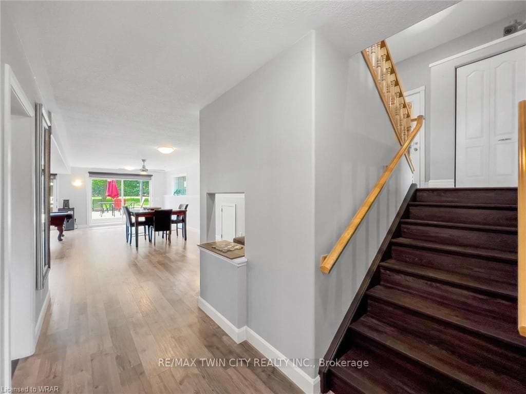 52 Cuthbertson Street photo 14