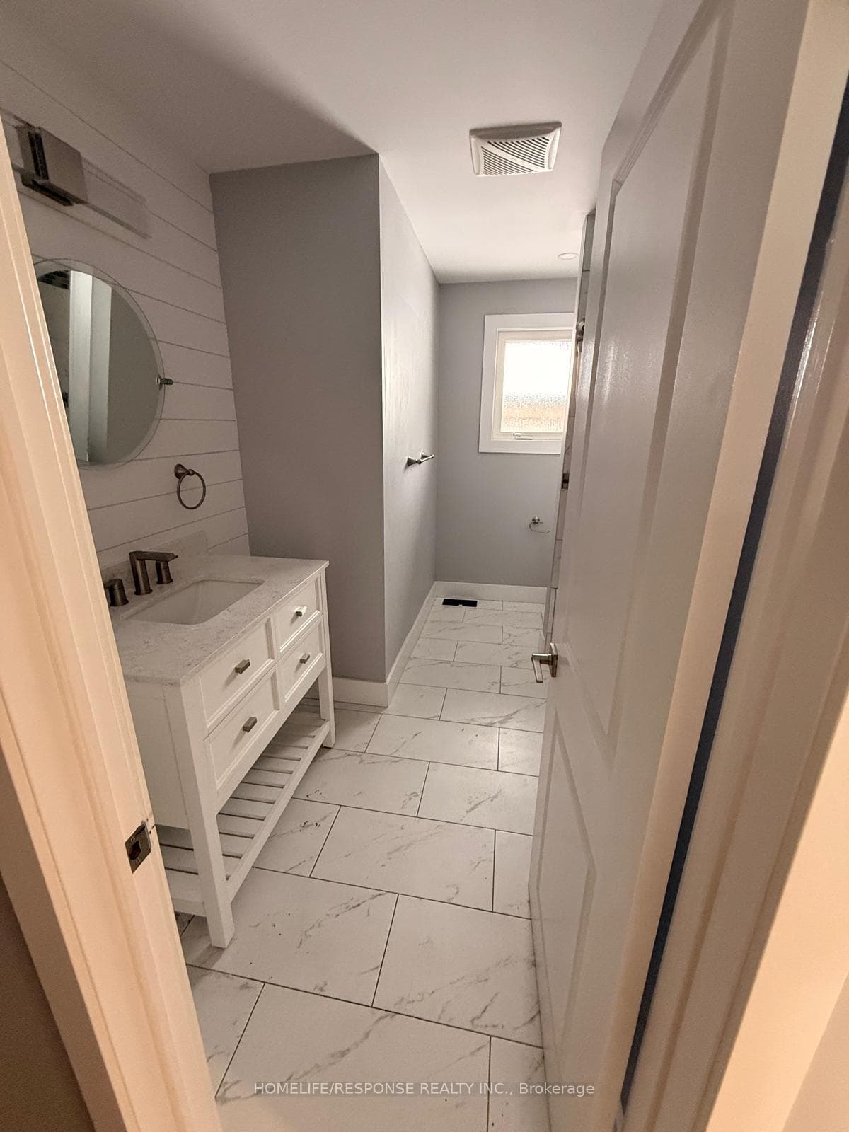 31 Varadi Avenue Unit UPPER photo 9