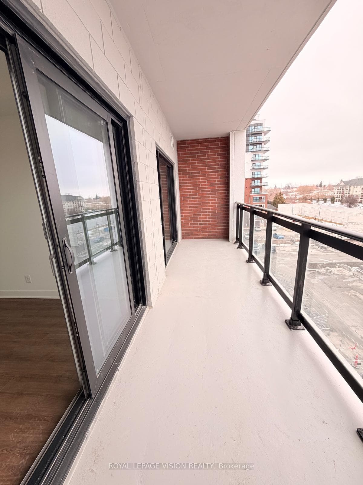 51 Clarington Boulevard Unit 503 photo 33