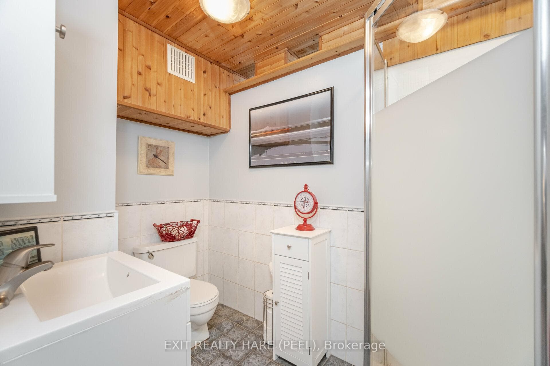 12 Oakley Boulevard photo 30