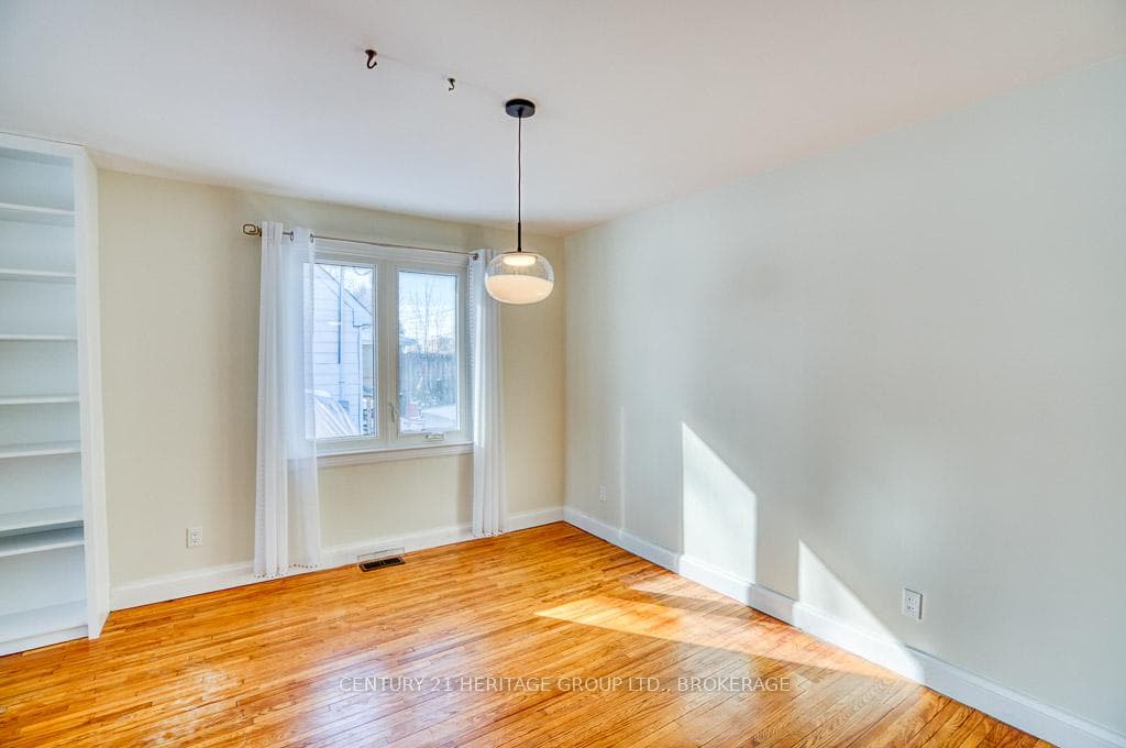 68 Brant Avenue photo 15