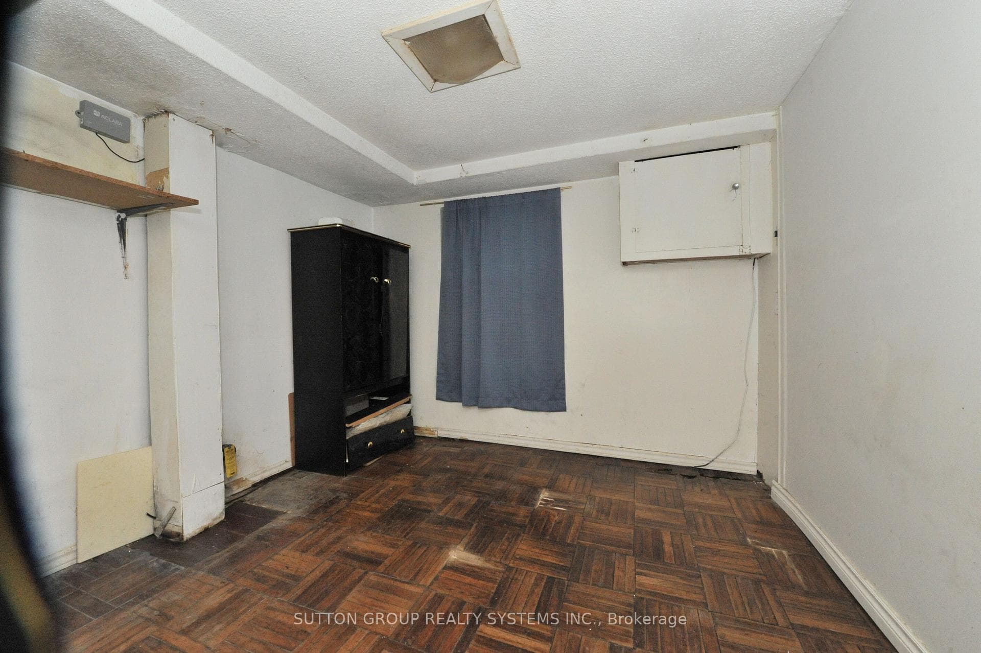 253 Silverthorn Avenue photo 11