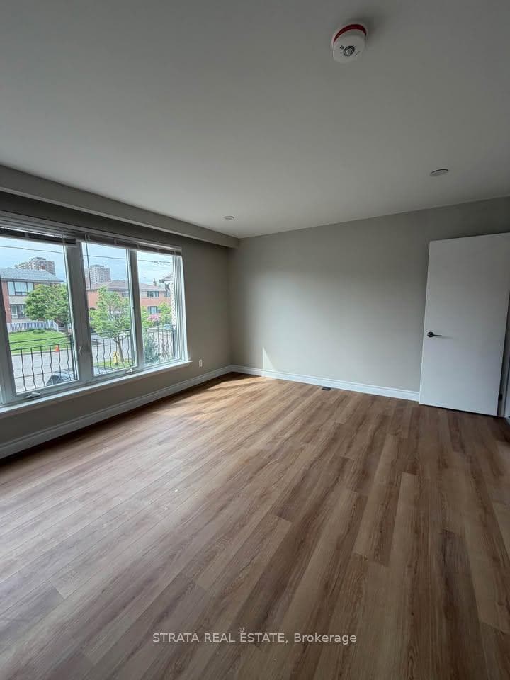 14 Rainswood Court Unit Main Floor photo 1