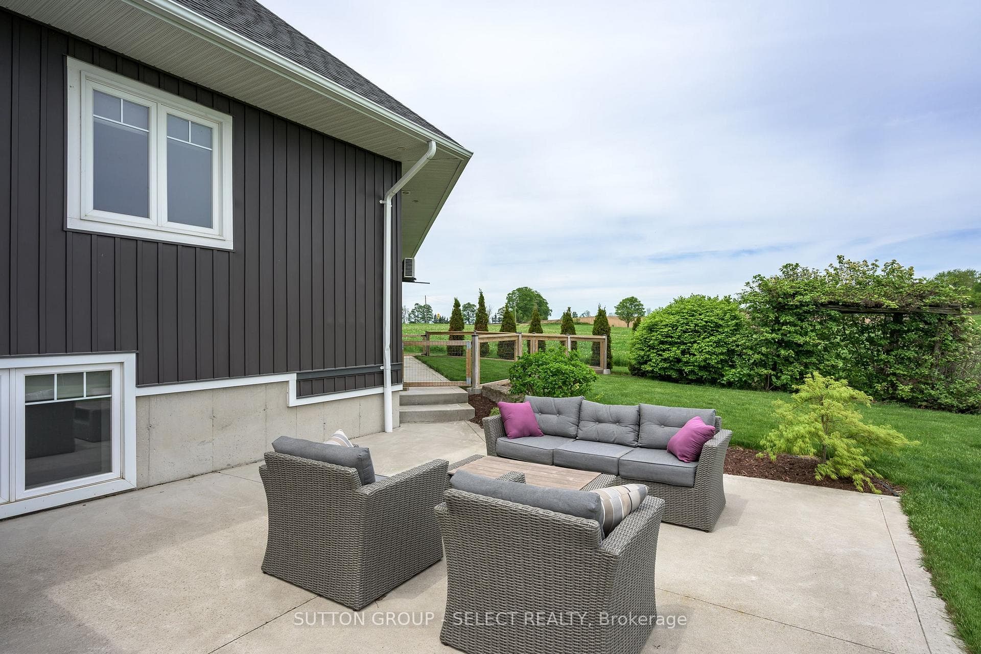 404417 Union Road photo 40