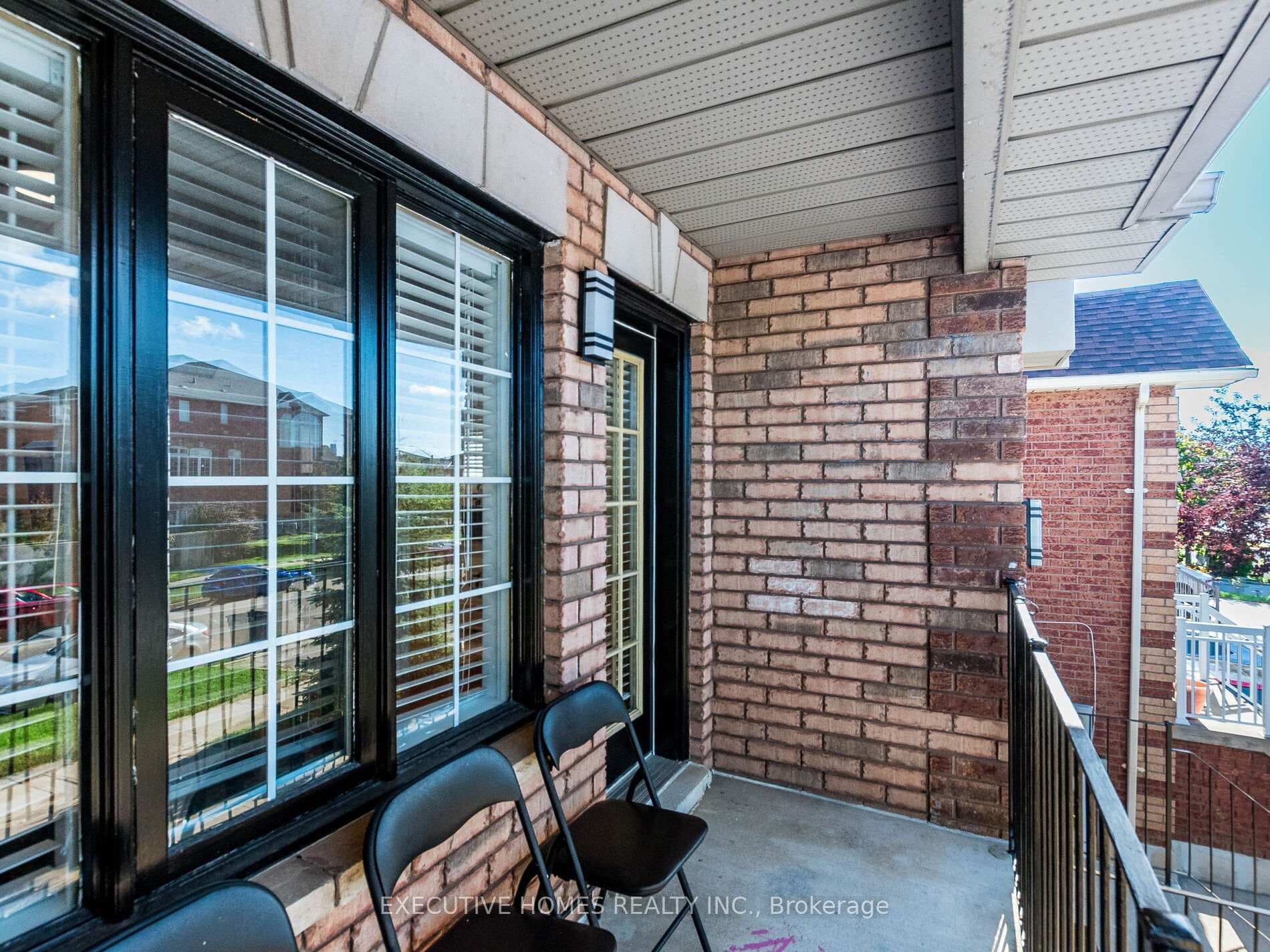 5321 Red Brush Drive photo 18