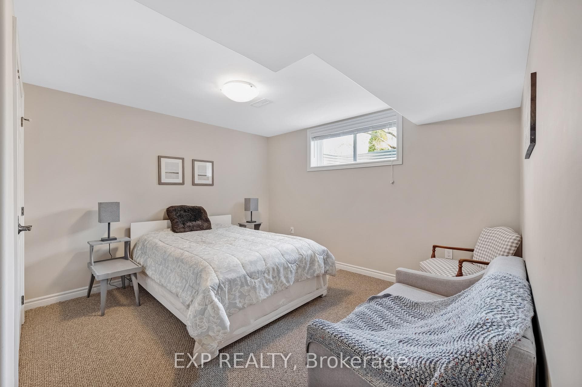 53 WARD Drive photo 32