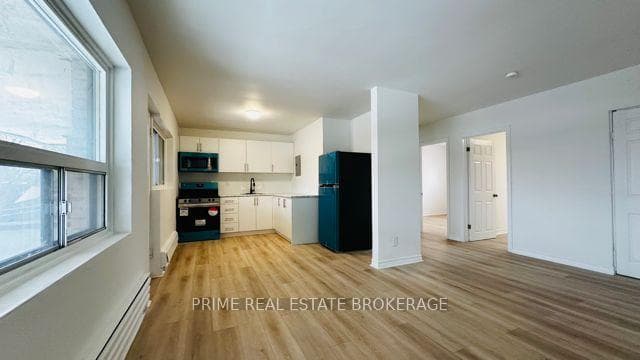 359 Hilton Avenue Unit 1 photo 4