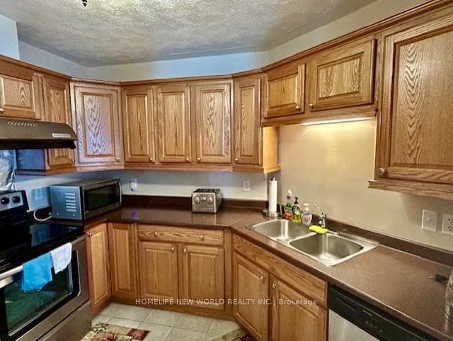 2381 9th Avenue photo 12