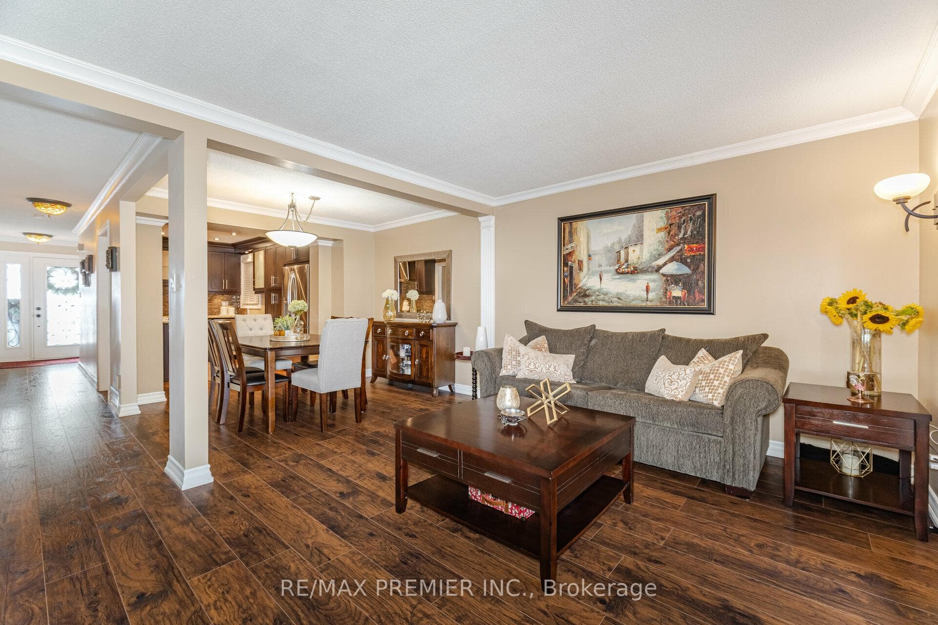 40 Agincourt Road photo 5