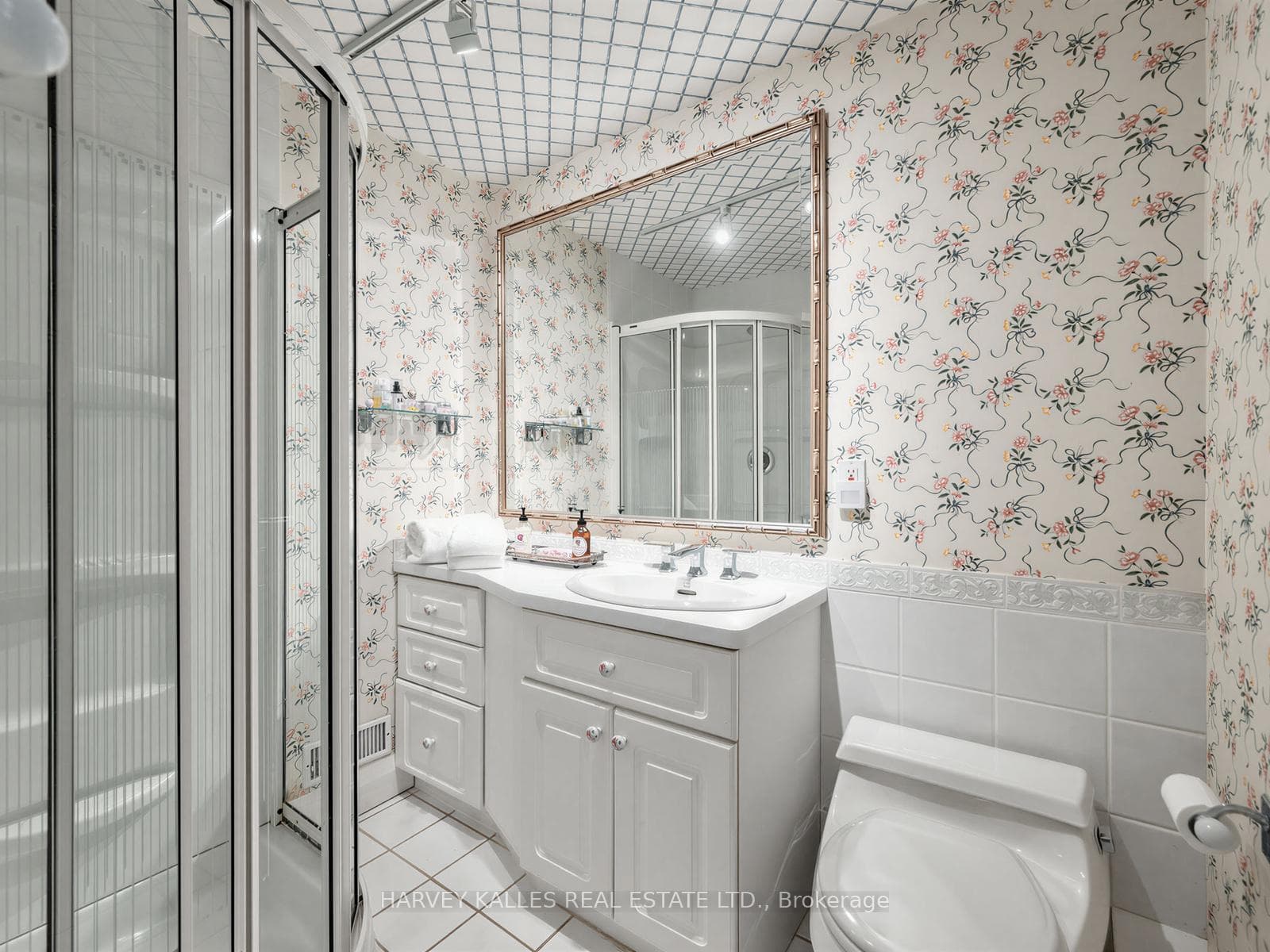 287 St. Leonard's Avenue photo 29