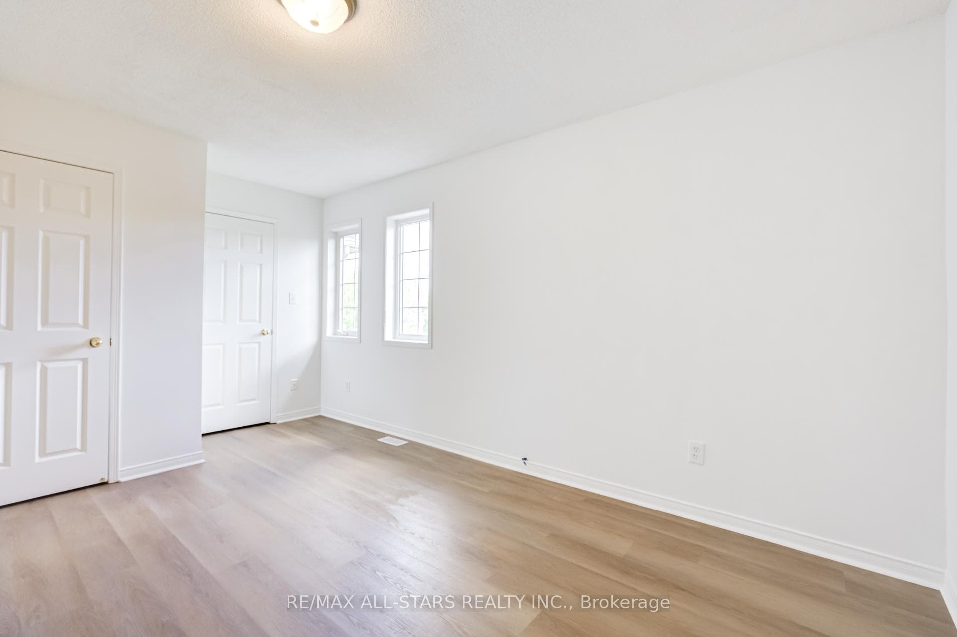 51 Playfair Road photo 28