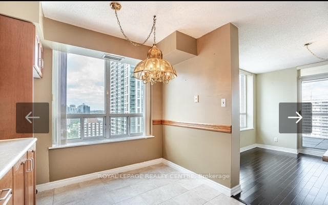 156 Enfield Place Unit 2203 photo 13