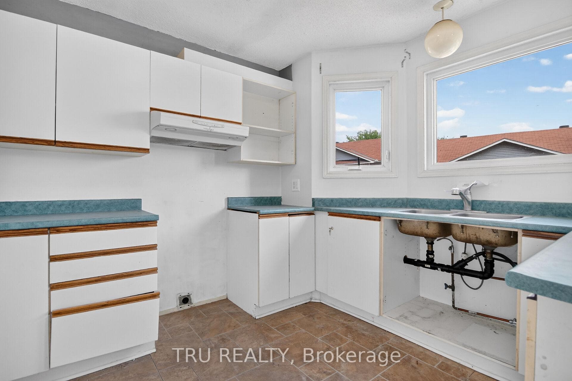 2050 Riviera Terrace Unit 27 photo 24