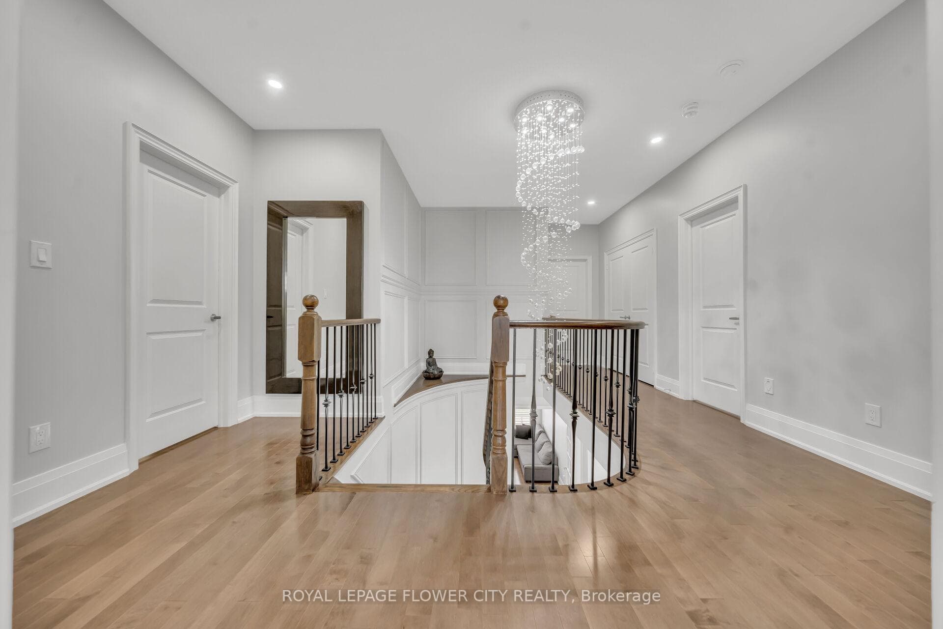 9 Balloon Crescent photo 21