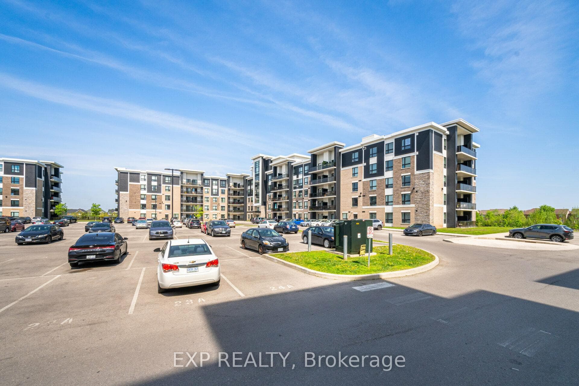640 Sauve Street Unit 402 photo 23
