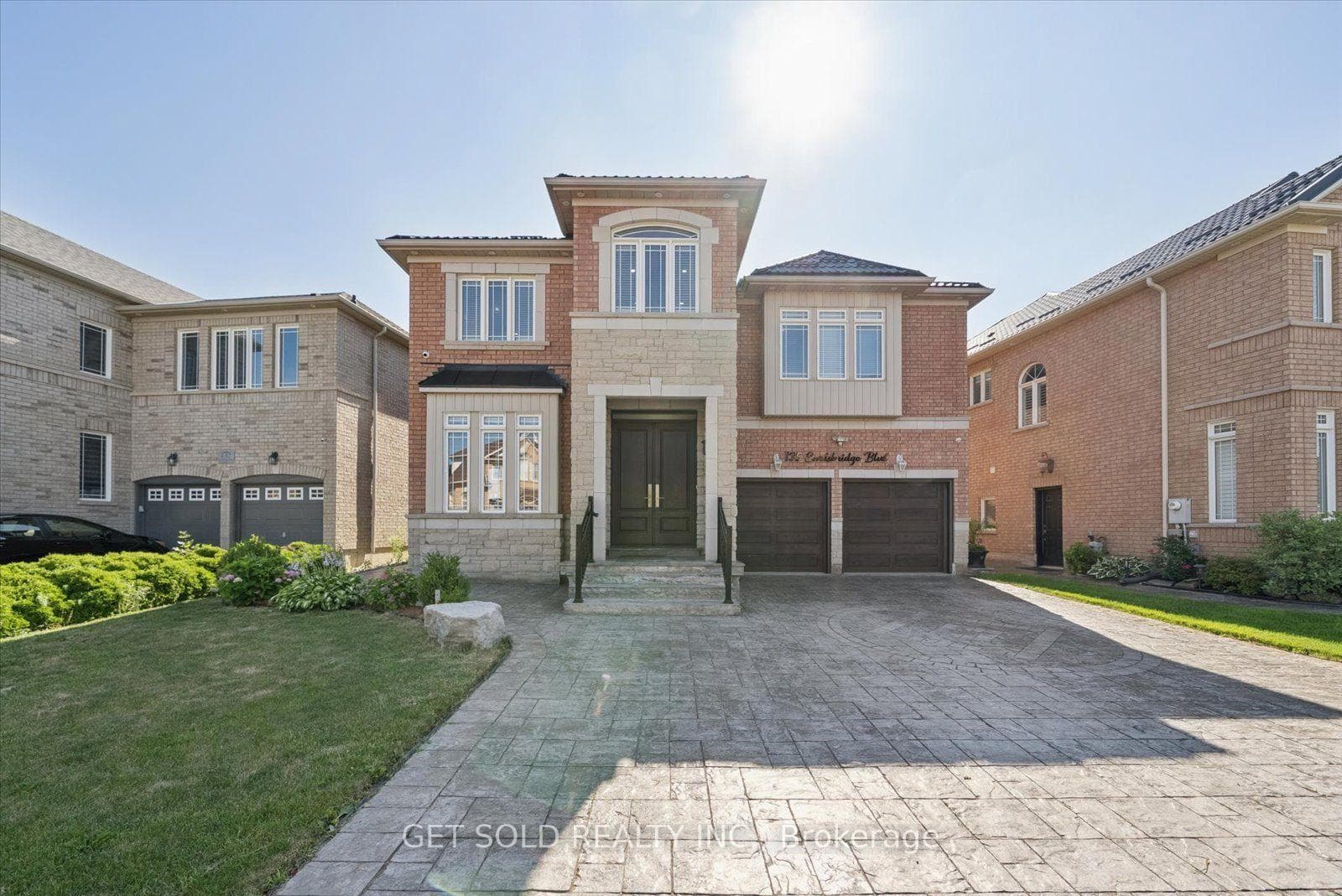 135 Earlsbridge Boulevard photo 2
