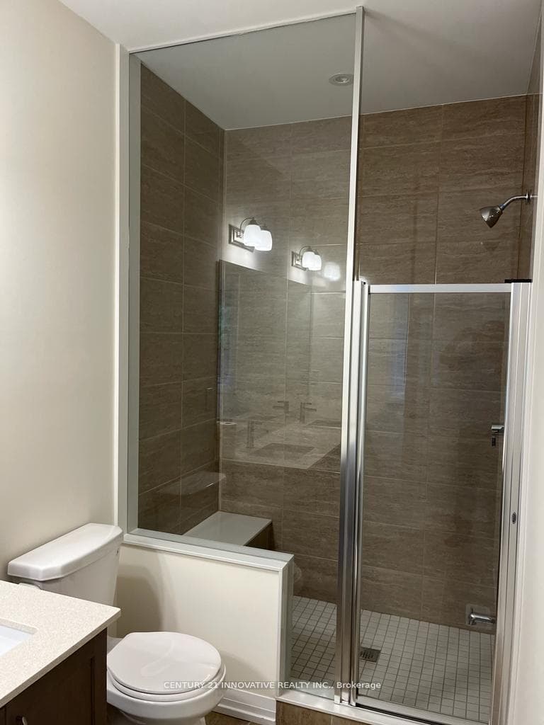 22 Holtby Court photo 9