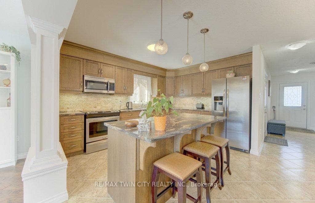 11 Frey Crescent photo 10