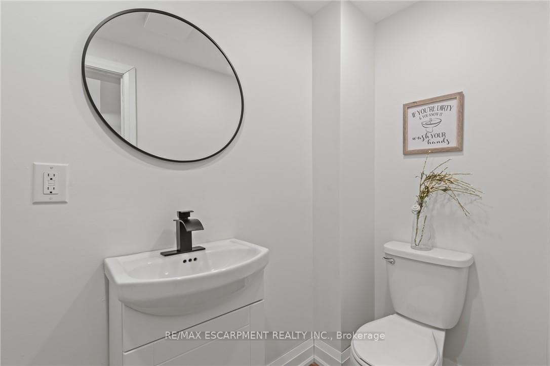 192 VICTORIA Avenue photo 14