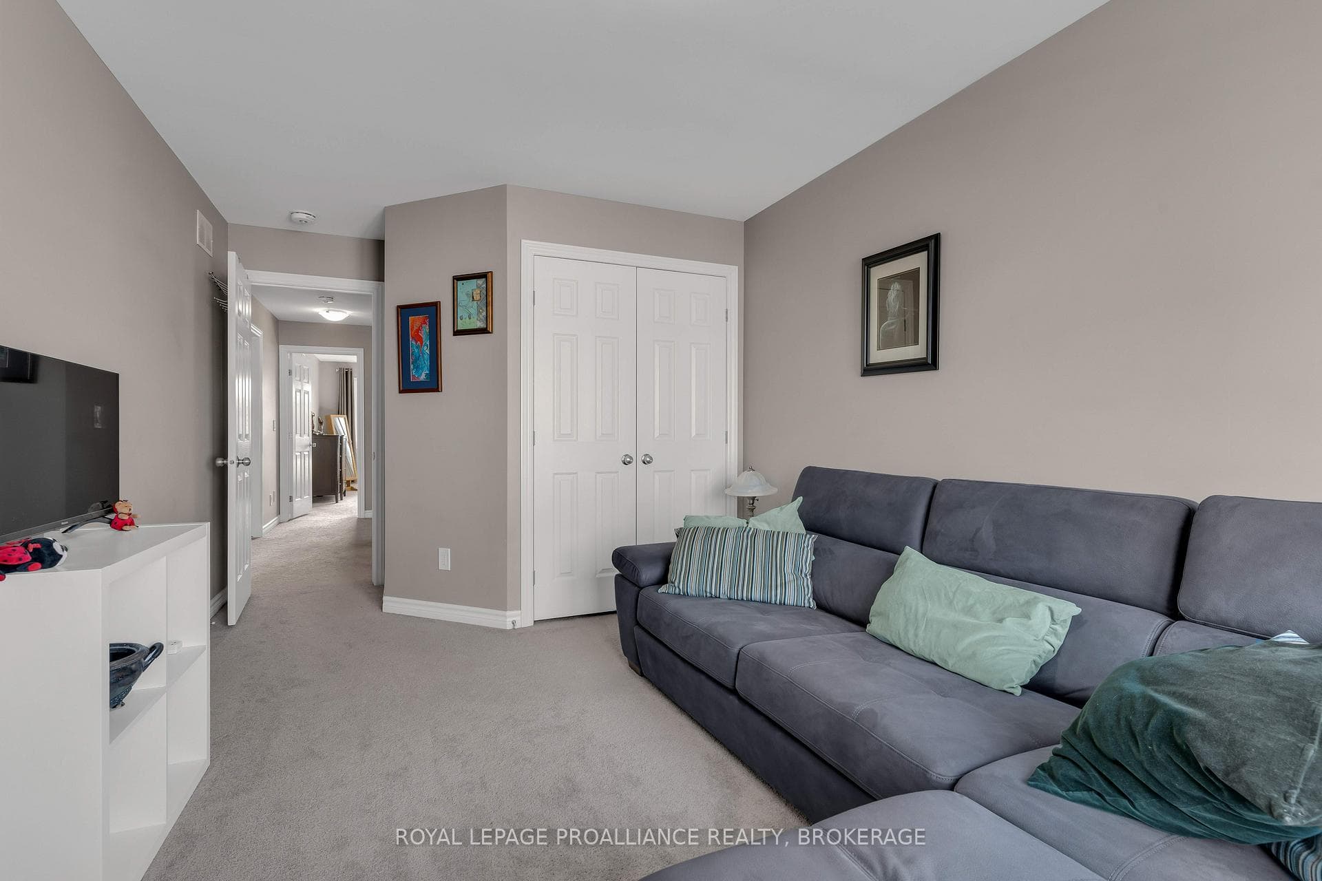 1349 Tremont Drive photo 23