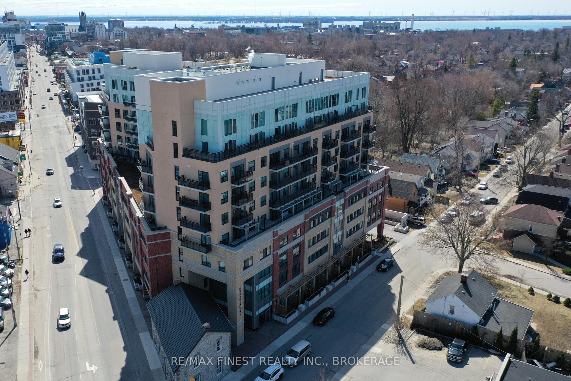 652 Princess Street Unit 610 photo 1