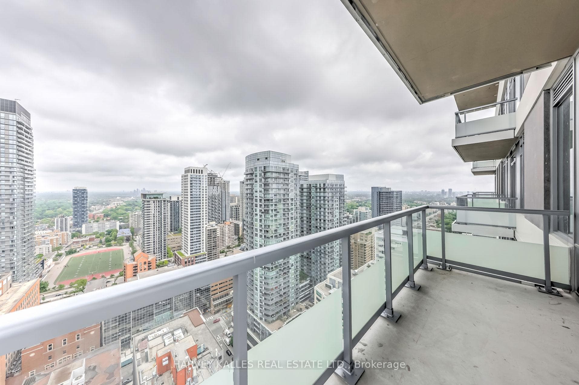 50 Dunfield Street Unit Lph17 photo 20