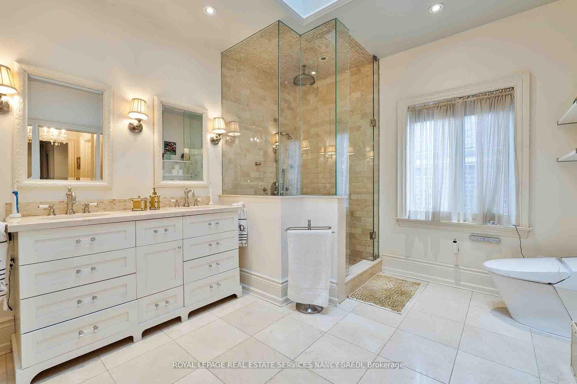 135 Buckingham Avenue photo 26