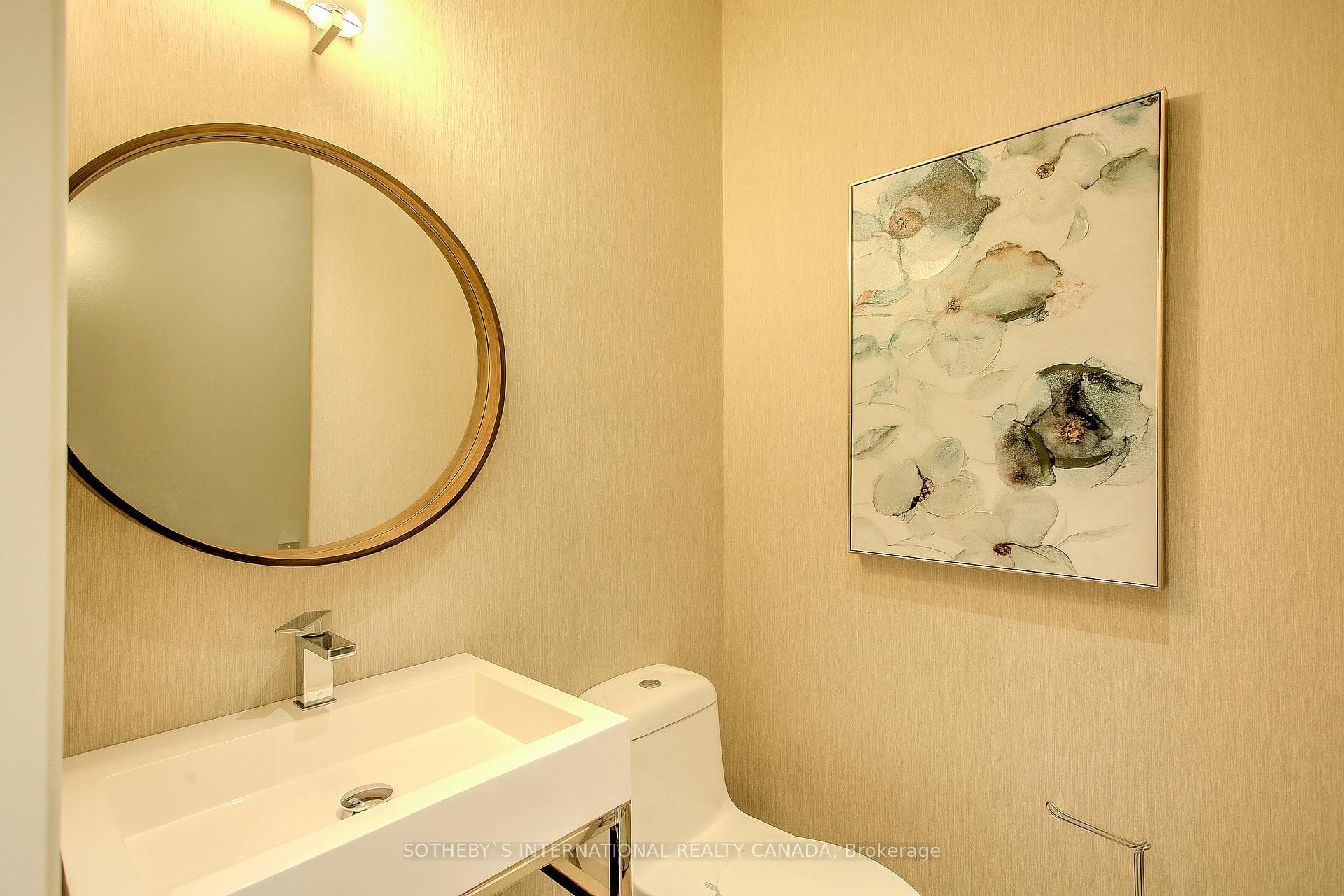 20 Blue Jays Way Unit 2101 photo 17