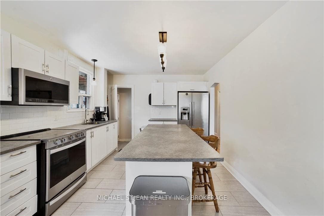 96 East 21st Street photo 13