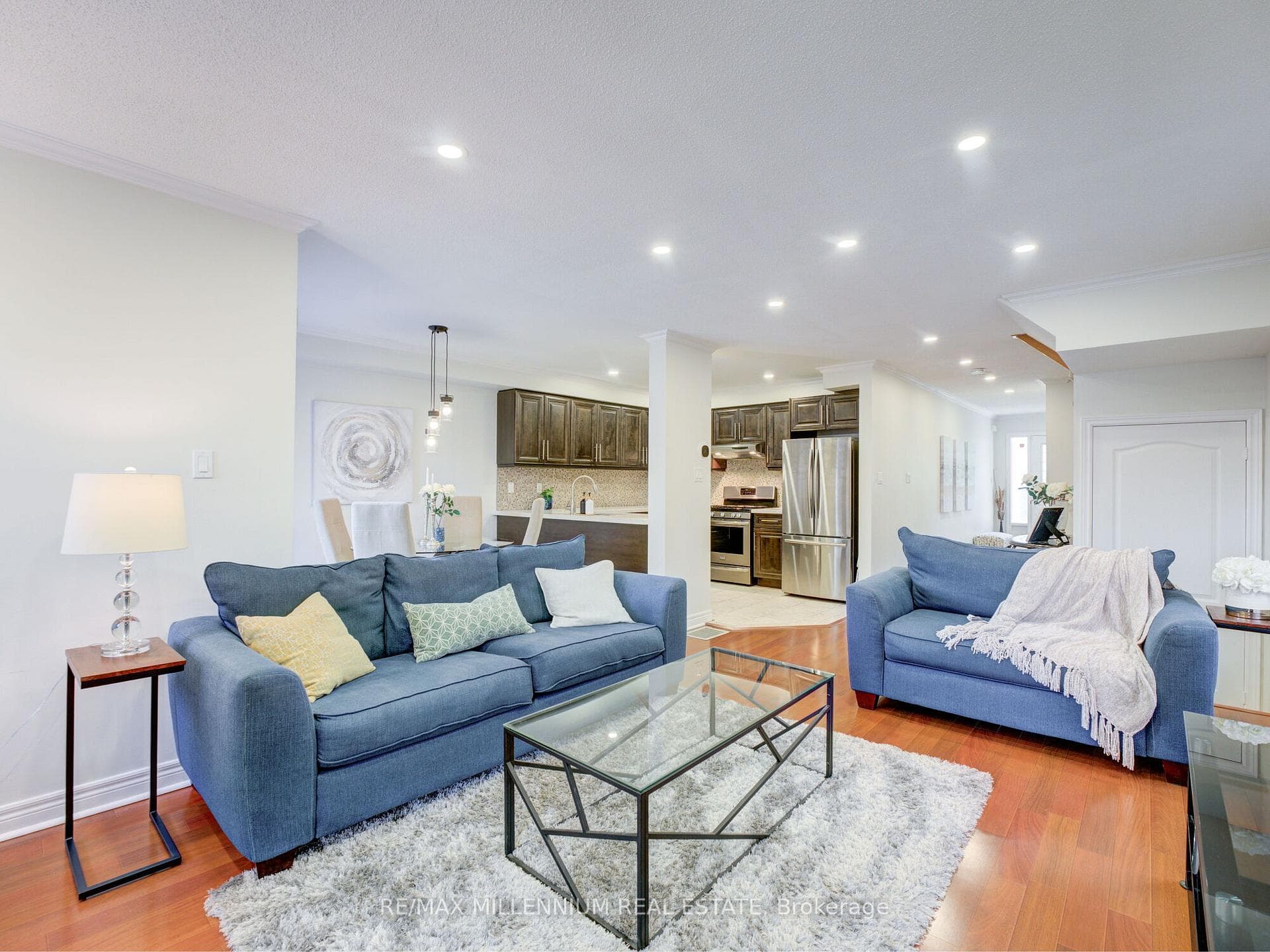 13 Harty Crescent photo 7