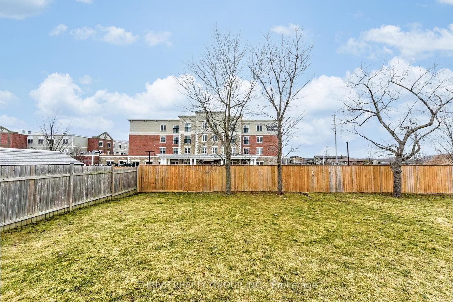 1043 Oakcrossing Gate photo 13
