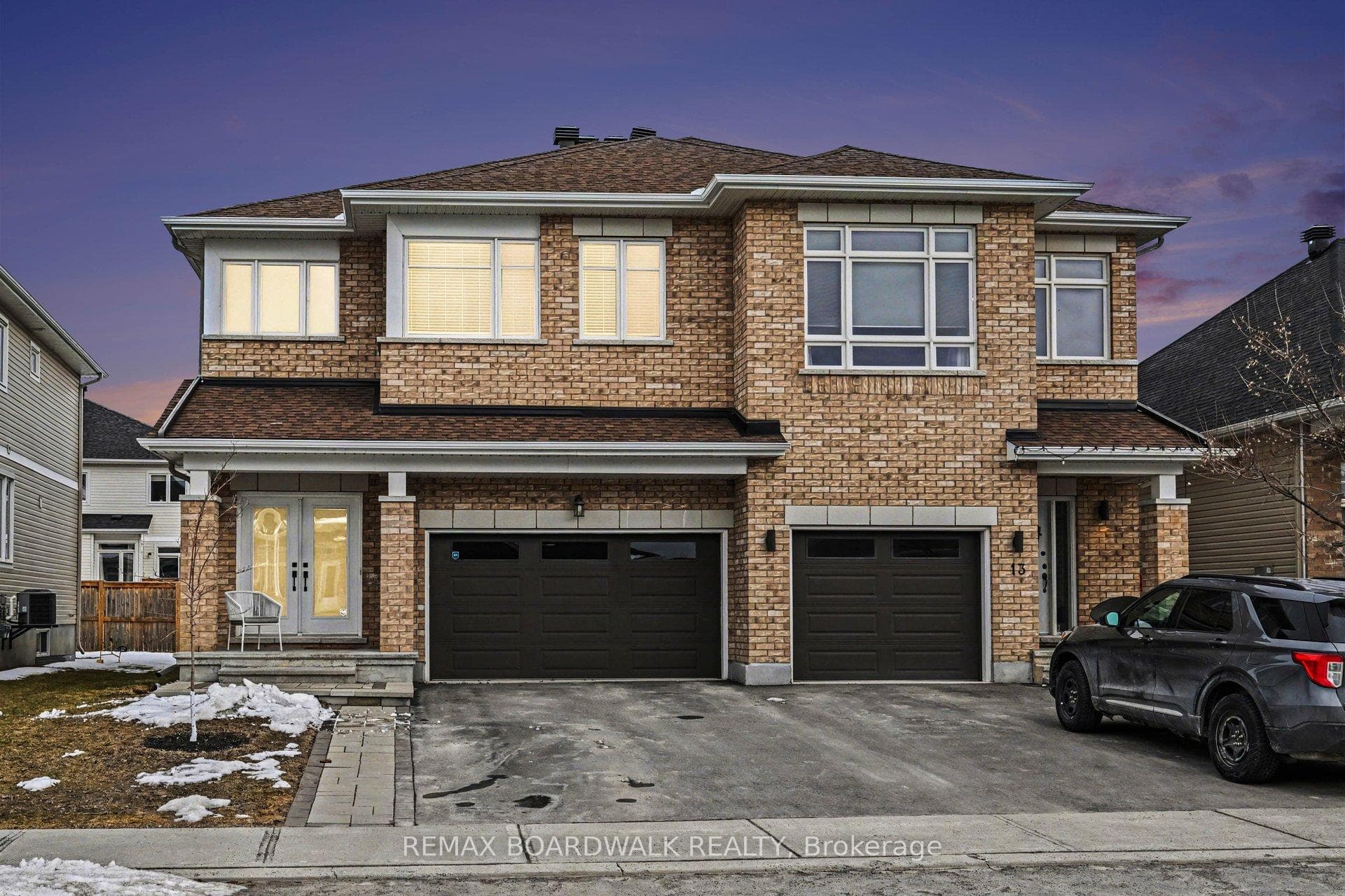 11 Borland Drive photo 2