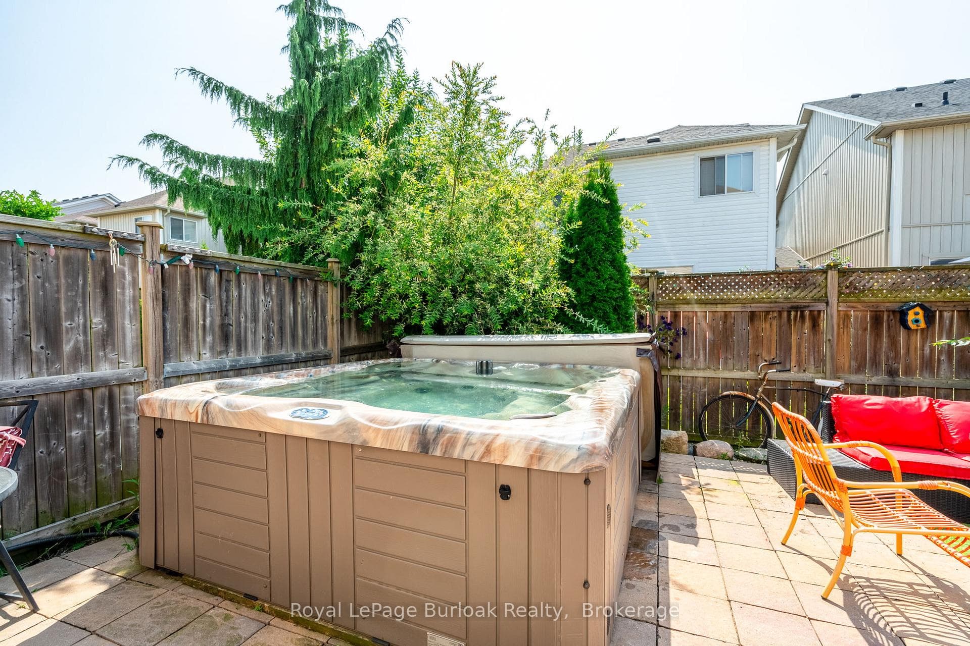 63 Fiddlehead Crescent photo 26